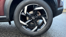 Nissan Juke 1.0 DiG-T 114 N-Connecta 5dr DCT Petrol Hatchback